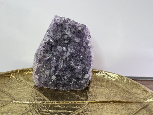 Amethyst - Cut Base