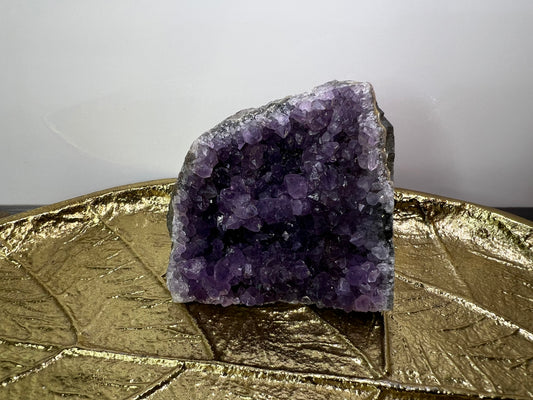 Amethyst - Cut Base