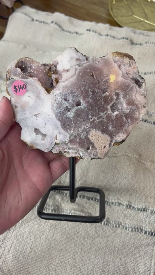 Pink Amethyst - Stand