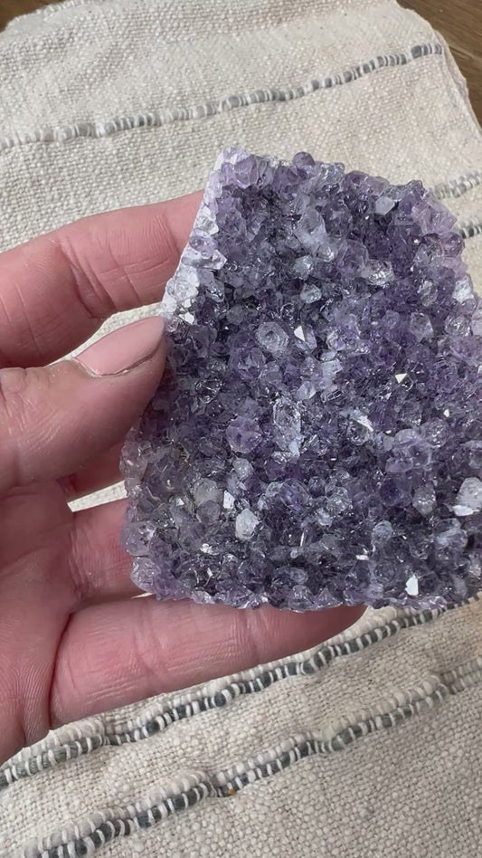 Amethyst - Cut Base