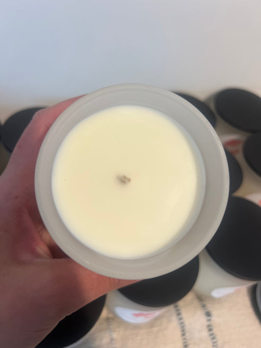 Sandalwood & Vanilla - Mother’s Day Candle